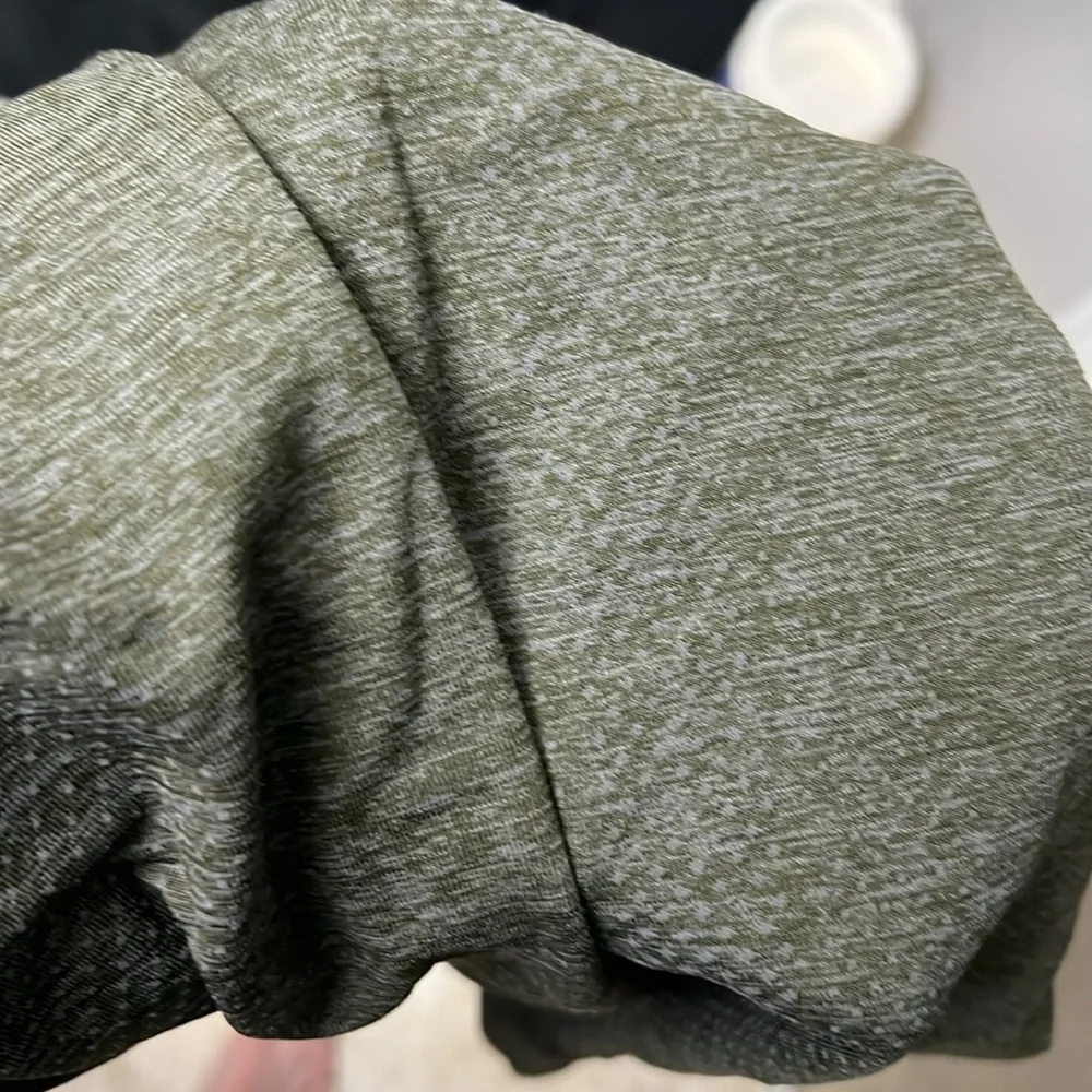 Lululemon swiftly long sleeve 2 - Picture 5 of 5